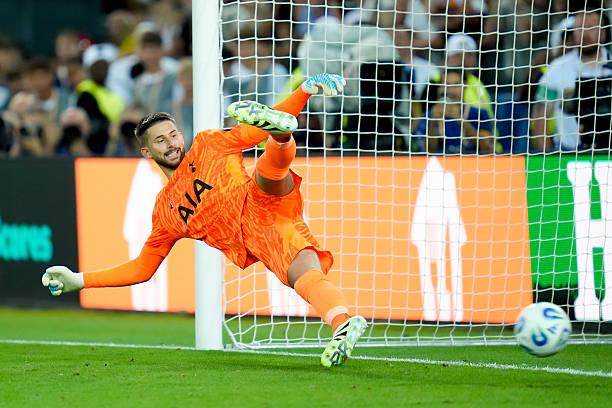 年轻球员吴 年轻球员吴