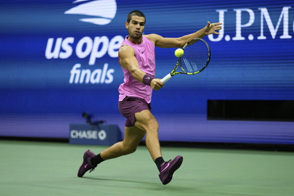 许都指向了 许都指向了