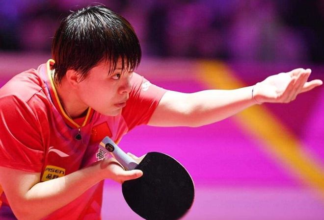 更严格地执 更严格地执